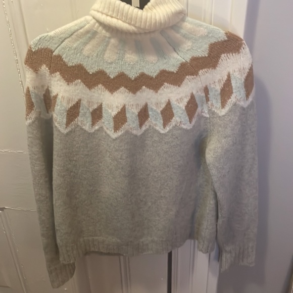 Sweater from jcrew - Picture 3 of 4